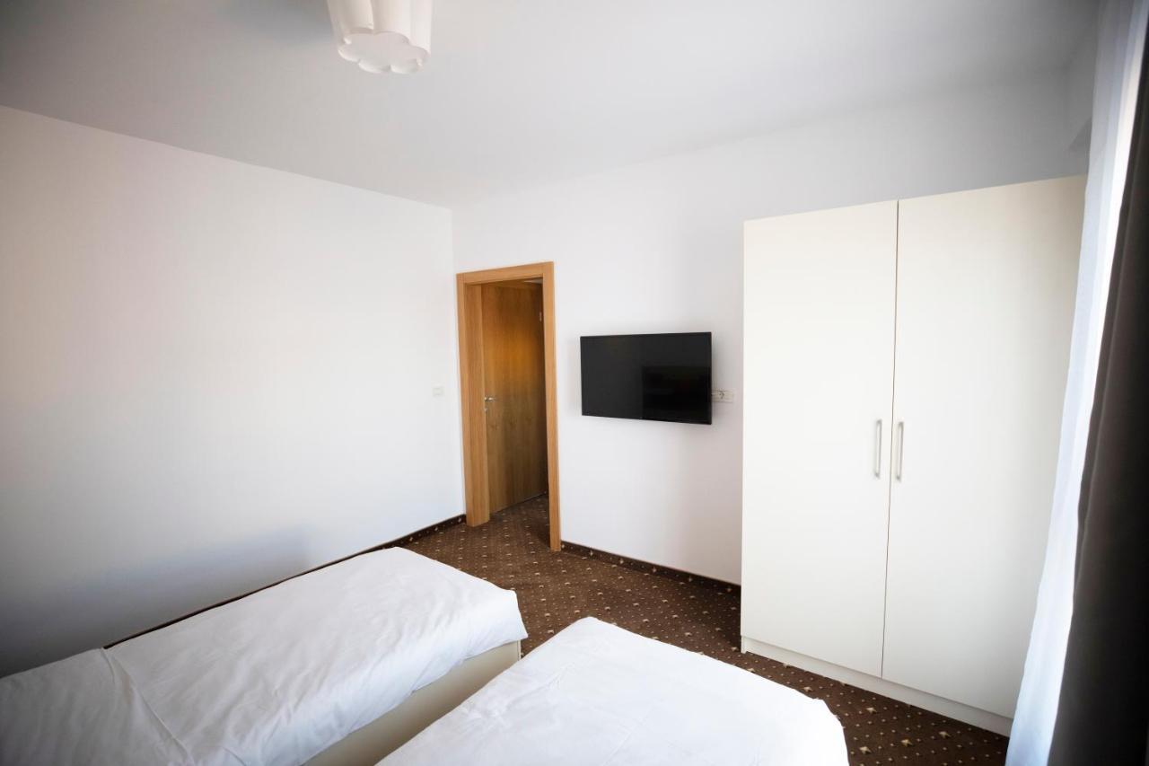 1Hotels Тімішоара Екстер'єр фото
